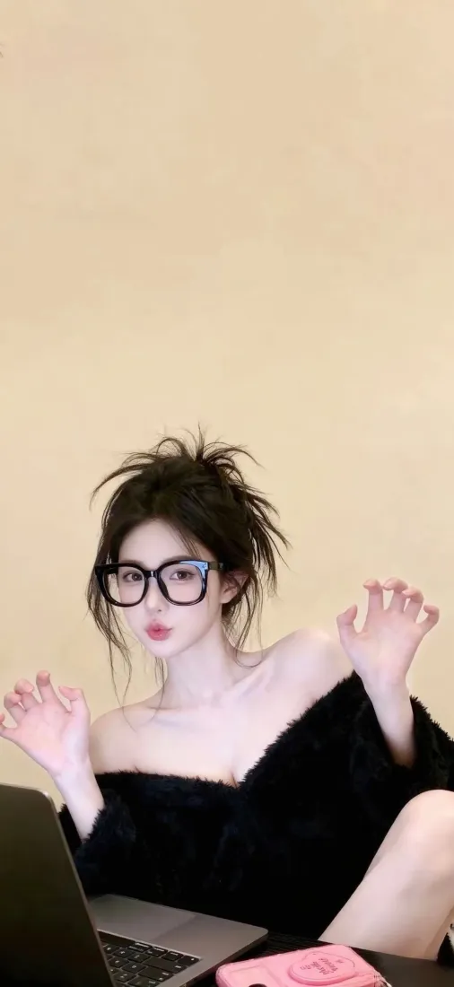 黑衣美女手机壁纸｜米黄背景图片 - Ios「哲风壁纸」