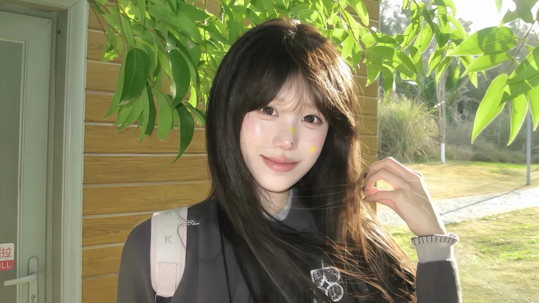 5k长发美女壁纸｜阳光绿植背景图片 - 清新户外「哲风壁纸」