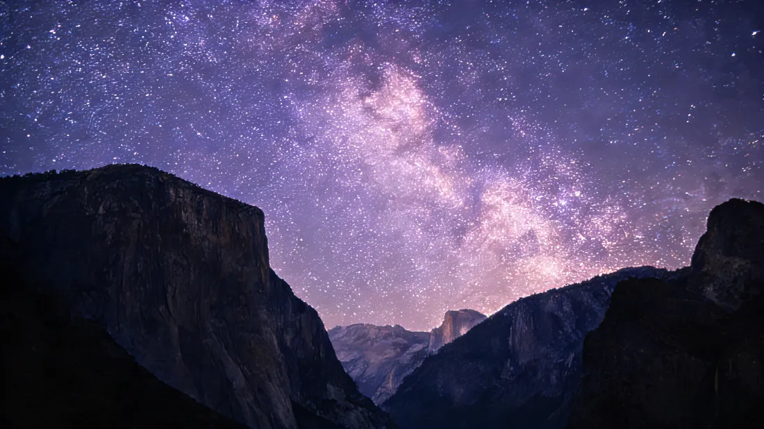 5k星空山峰壁纸｜紫色银河背景图 - 自然风光「哲风壁纸」