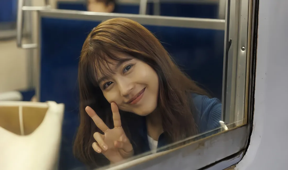 5k有村架纯壁纸｜火车背景图片 - 治愈甜美微笑「哲风壁纸」