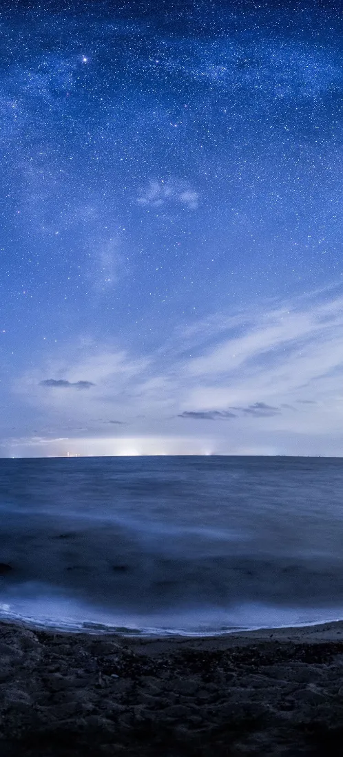 星空海边手机壁纸｜静谧海面背景图片 - 自然风景「哲风壁纸」