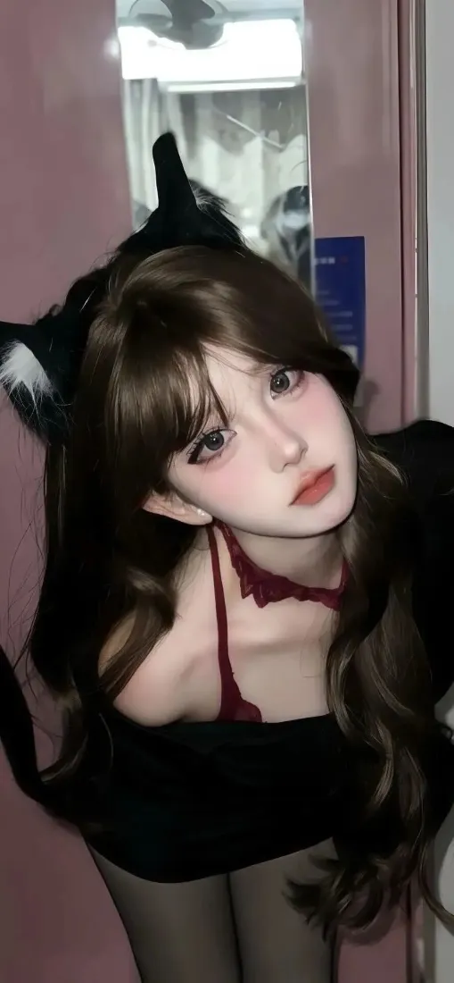 猫耳美女手机壁纸｜iOS背景图片 - 性感甜妹「哲风壁纸」