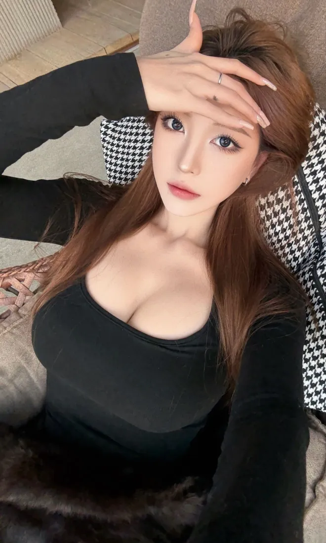 性感美女手机壁纸｜居家背景图片 - Ios专属「哲风壁纸」