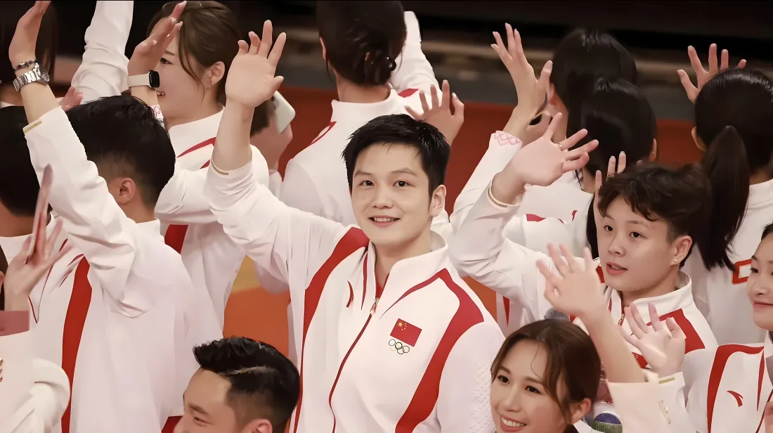 5k樊振东壁纸｜奥运健儿背景图片 - 挥手致意「哲风壁纸」