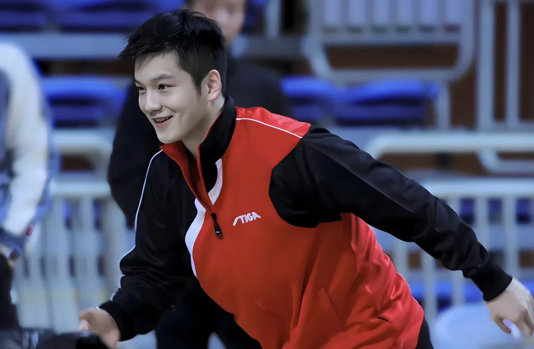 5k樊振东壁纸｜赛事场馆背景图片 - 顶尖乒乓球运动员「哲风壁纸」