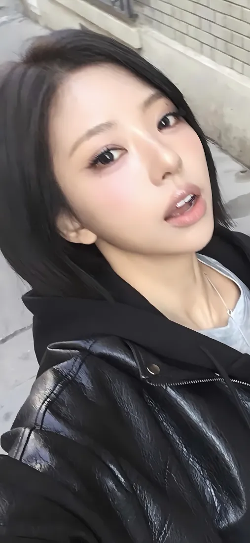 金高恩手机壁纸｜街头自拍背景图片 - 韩国女星「哲风壁纸」