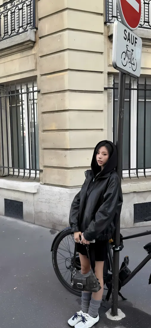 金高恩手机壁纸｜街头背景图片 - 韩系休闲穿搭「哲风壁纸」