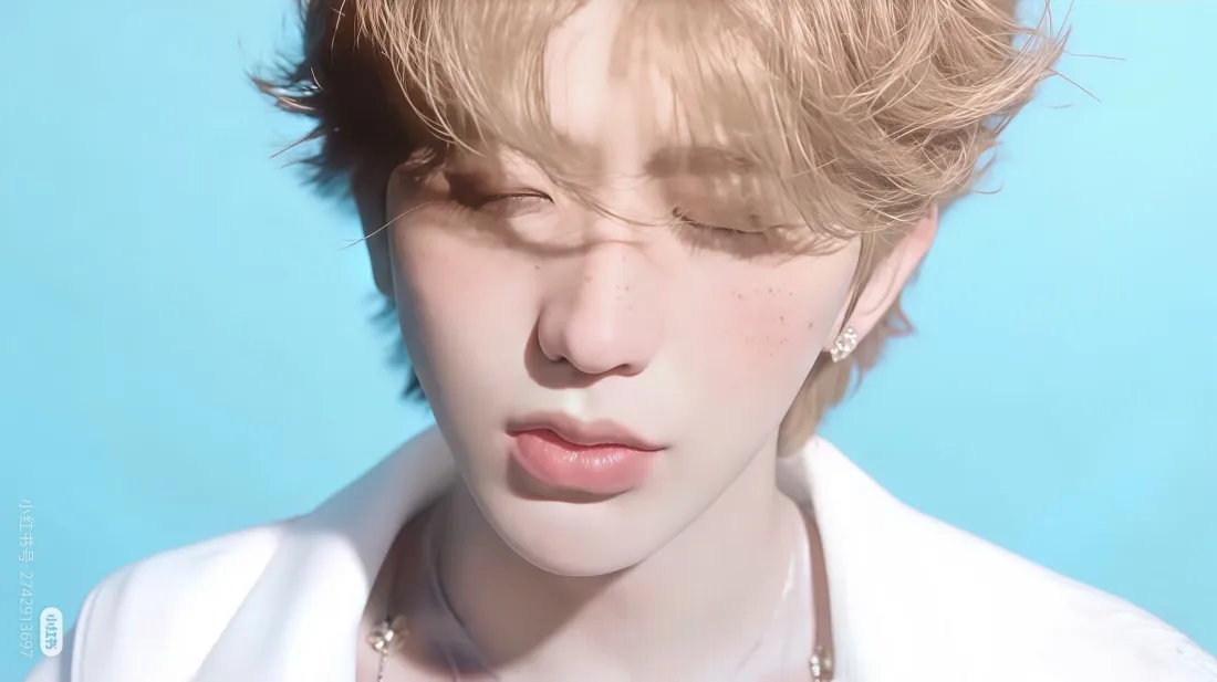 2k蔡徐坤壁纸｜明星背景图片 - 浅金卷发造型「哲风壁纸」