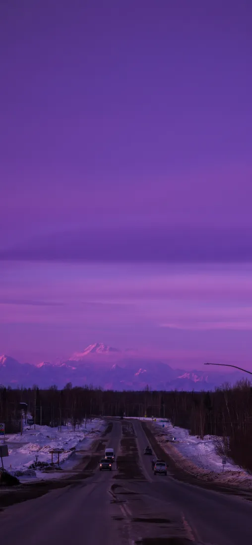 大道紫调手机壁纸｜黄昏城市背景图片 - 静谧街景「哲风壁纸」