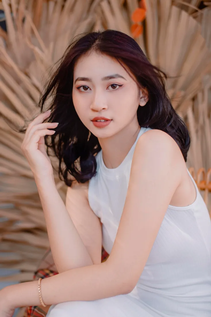 气质美女手机壁纸｜乡村背景图片 - 清新氛围感「哲风壁纸」