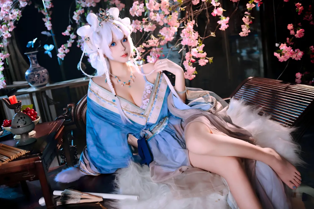 10kcos美女壁纸｜樱花古风背景图片 - 白发兔耳「哲风壁纸」