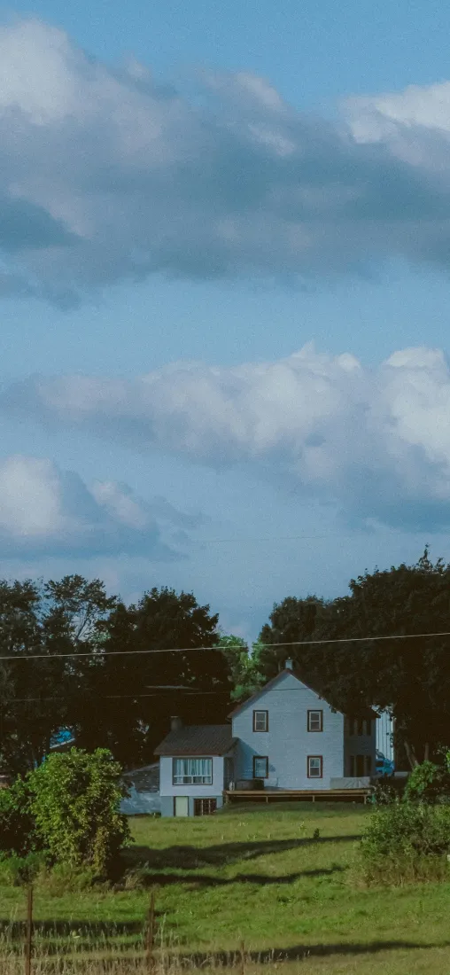 村落手机壁纸｜草地背景图片 - 乡野风光「哲风壁纸」