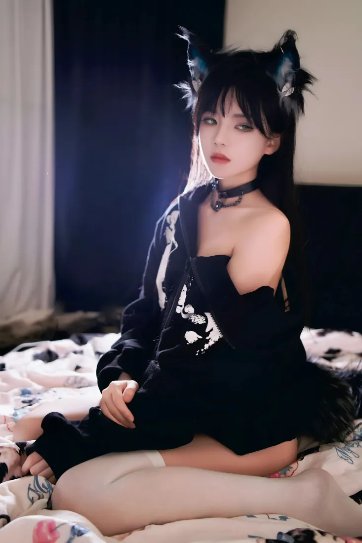 猫耳御姐手机壁纸｜室内背景图片 - 暗黑系cos「哲风壁纸」