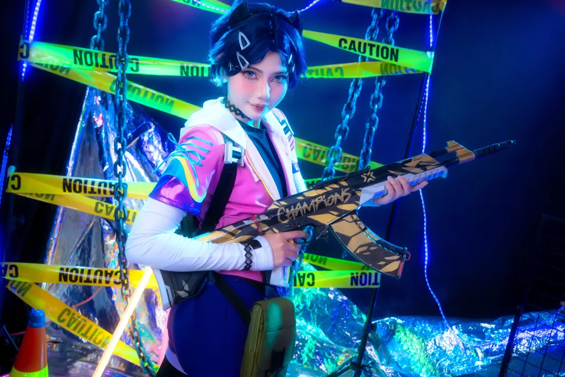 6kAK47壁纸｜游戏角色背景图片 - 霓虹赛博风「哲风壁纸」