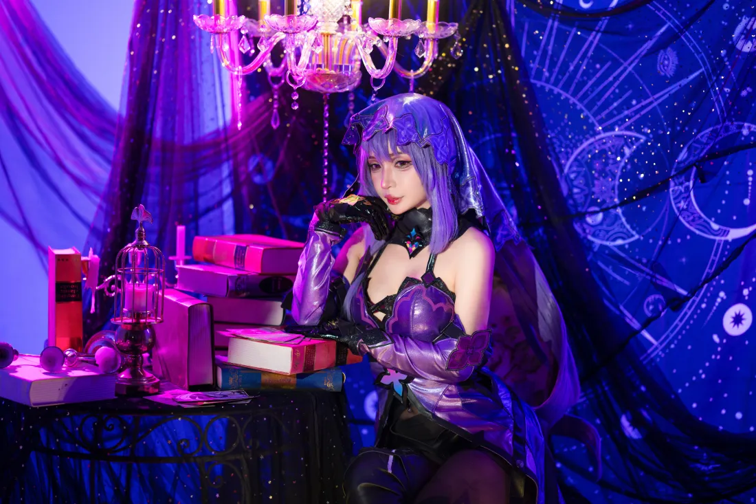 10k刻晴壁纸｜塔罗牌背景图片 - 紫色cosplay「哲风壁纸」