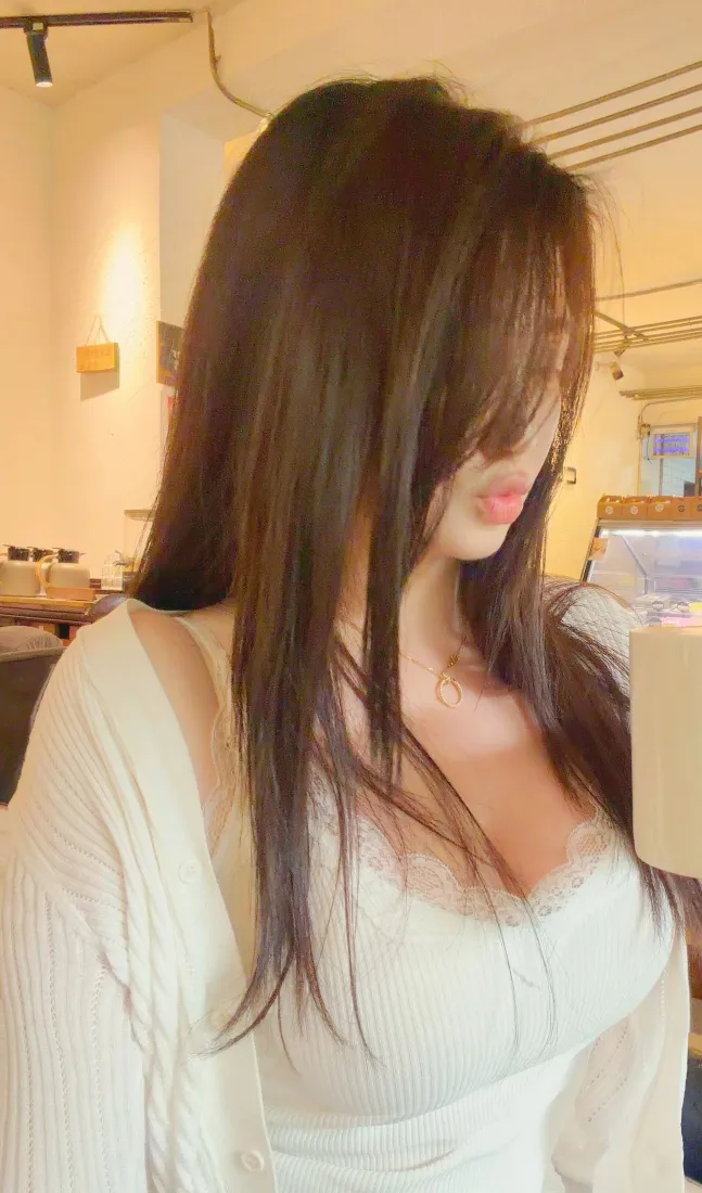 长发美女手机壁纸｜Ios背景图片 - 温柔御姐「哲风壁纸」