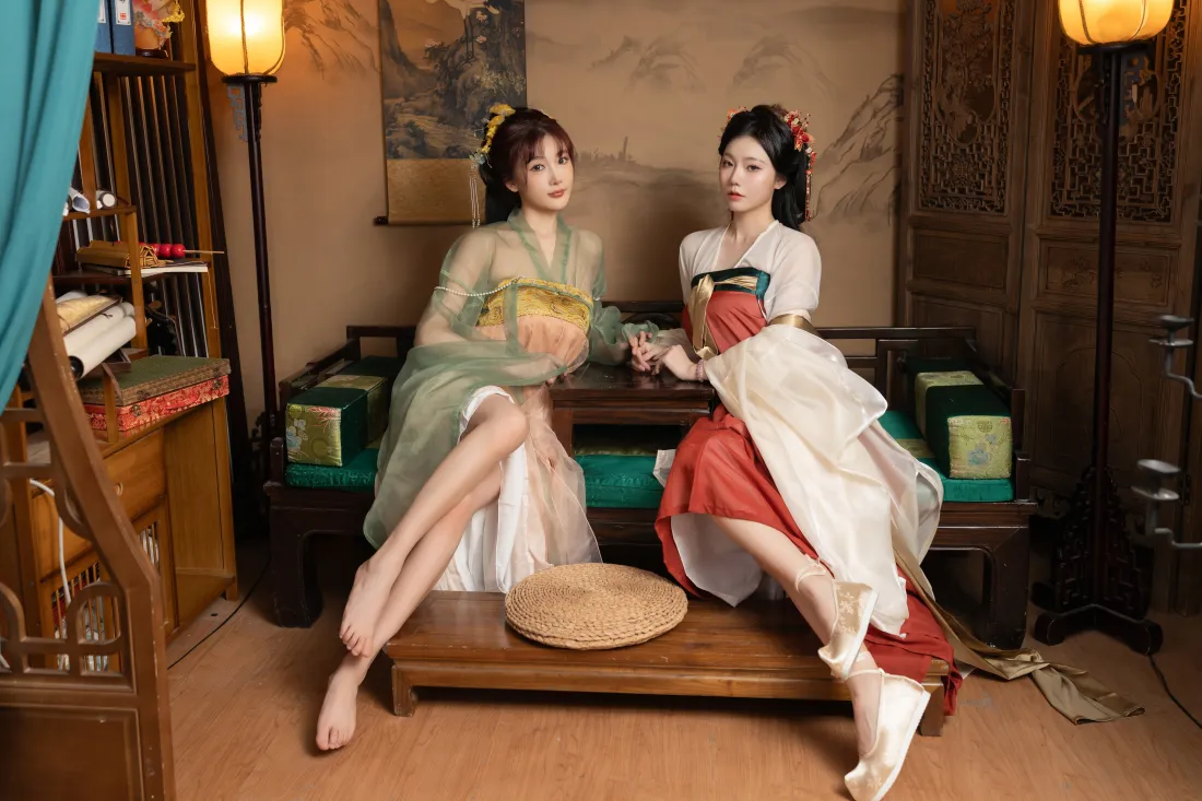 7k汉服双人壁纸｜古代室内背景图片 - 古风美女「哲风壁纸」