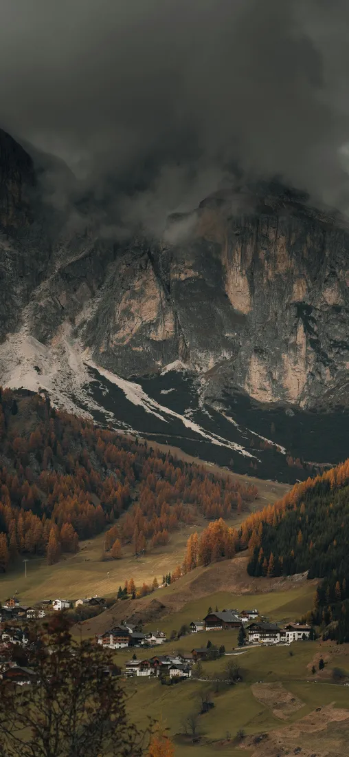 多洛米蒂山手机壁纸｜阿尔卑斯山背景图片 - 秋日山景「哲风壁纸」