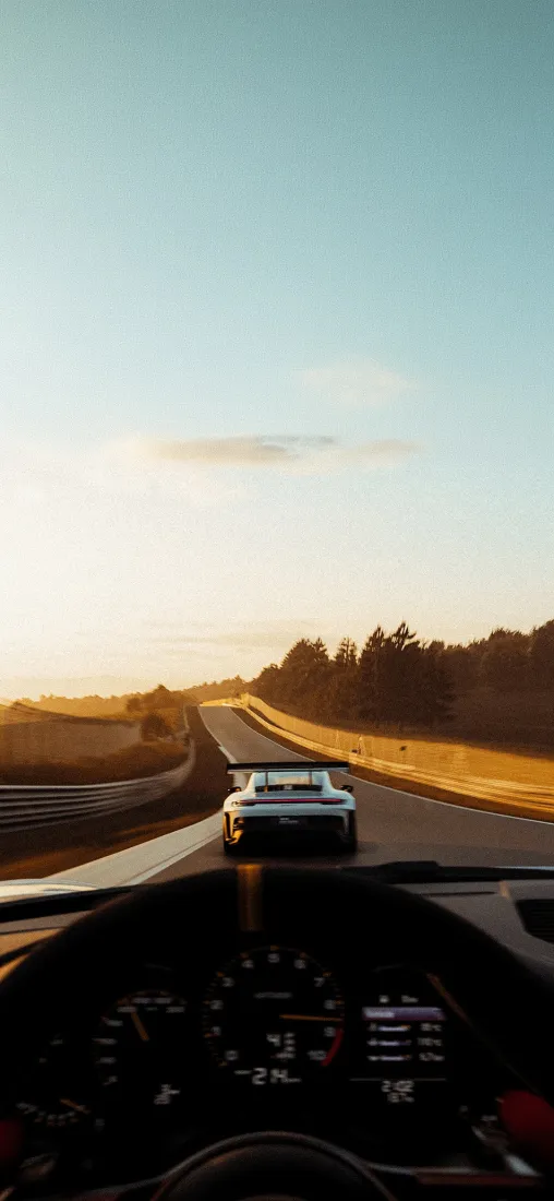 保时捷手机壁纸｜德国纽博格林北环背景图片 - 赛车「哲风壁纸」