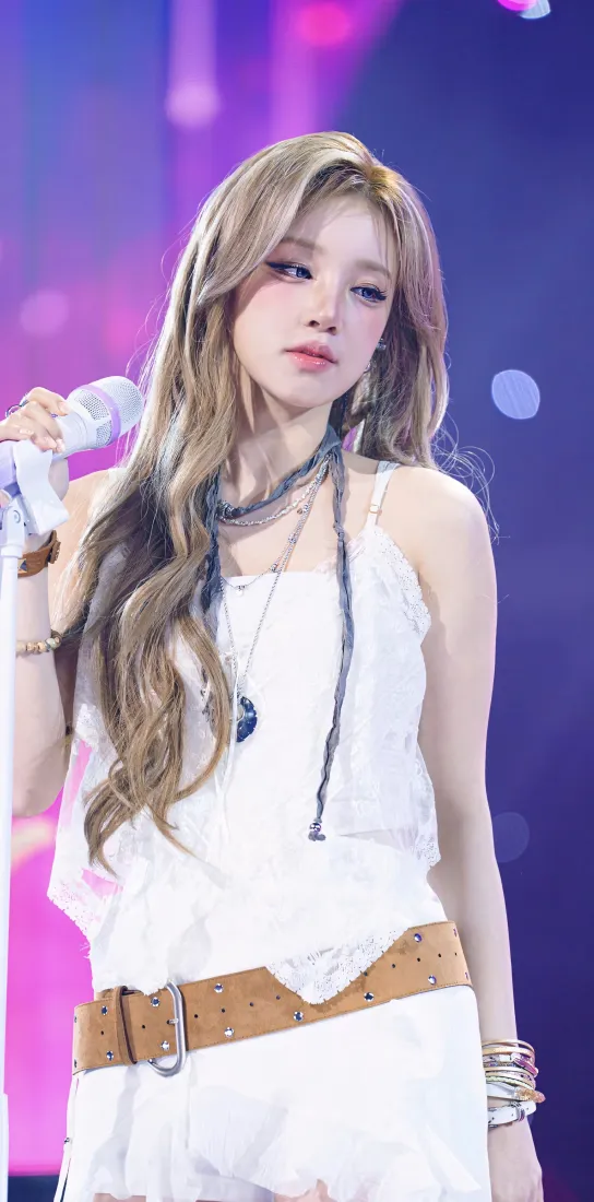 宋雨琦手机壁纸｜演唱会背景图片 - 舞台现场「哲风壁纸」