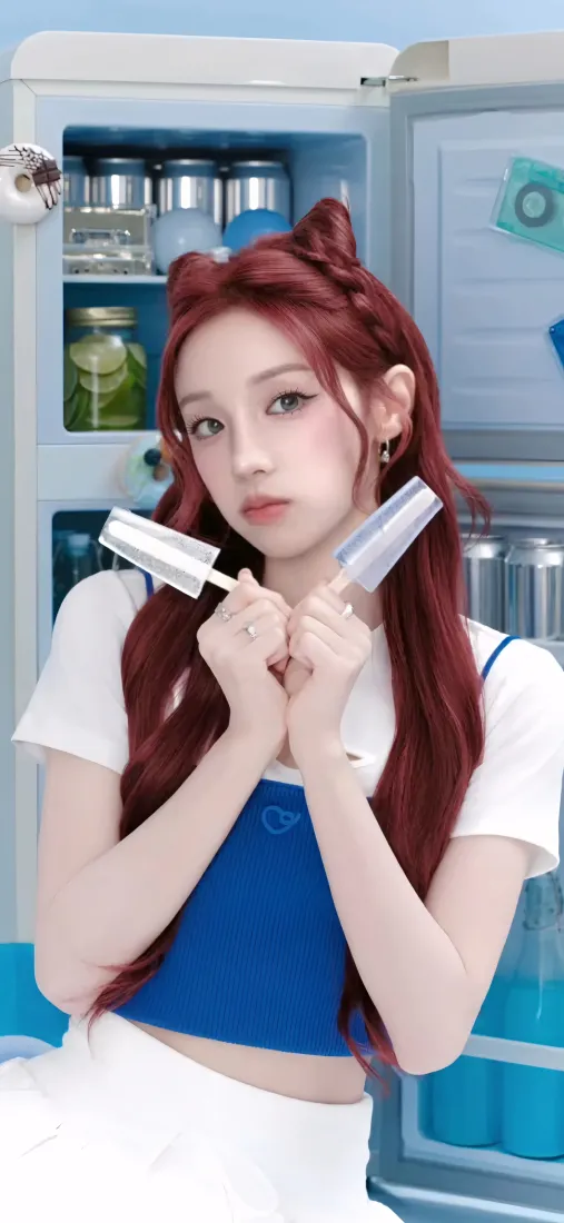 宋雨琦手机壁纸｜清新背景图片 - 红发猫耳少女「哲风壁纸」