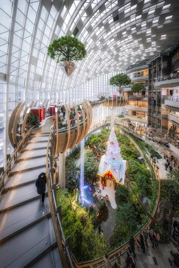 现代商场手机壁纸｜室内绿化背景图片 - 创意空间设计「哲风壁纸」