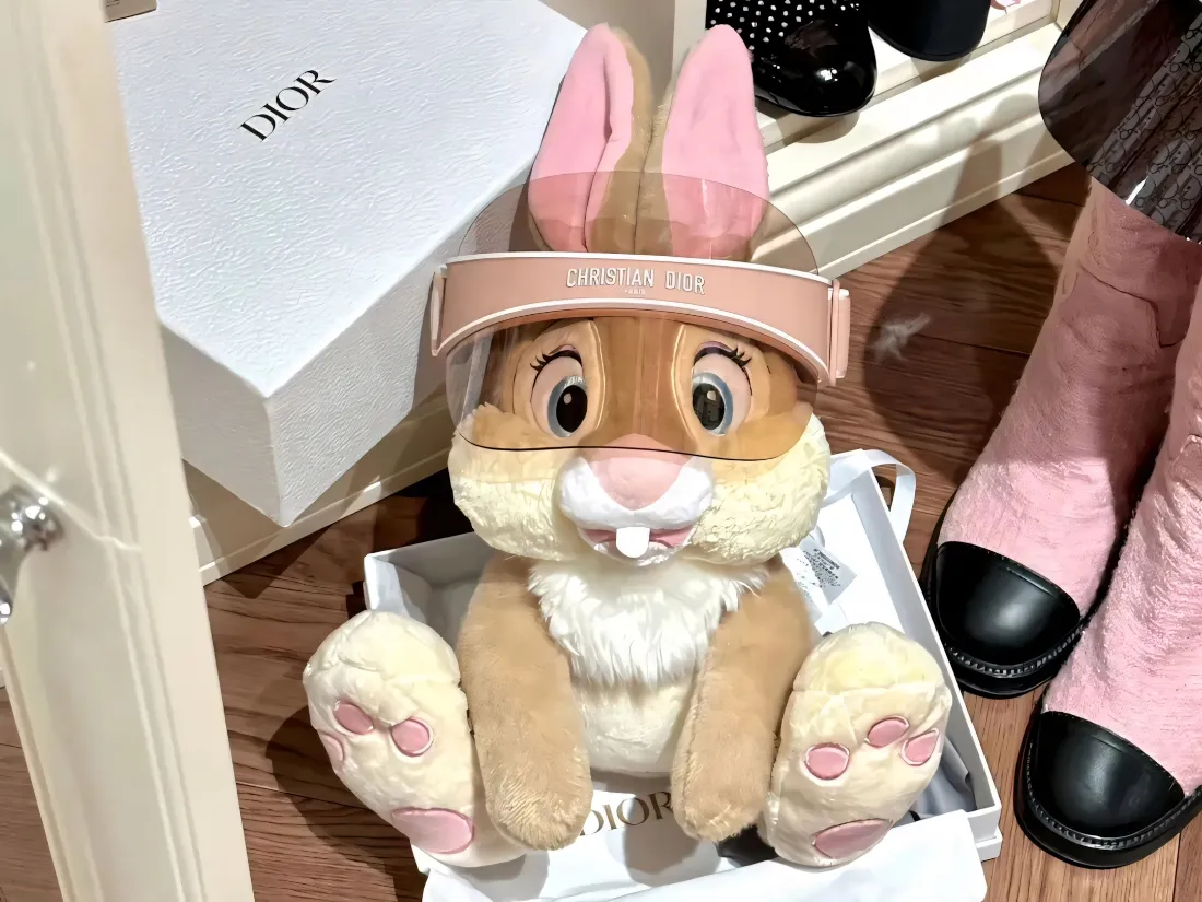 2k玩偶兔壁纸｜可爱背景图片 - 迪士尼毛绒公仔「哲风壁纸」