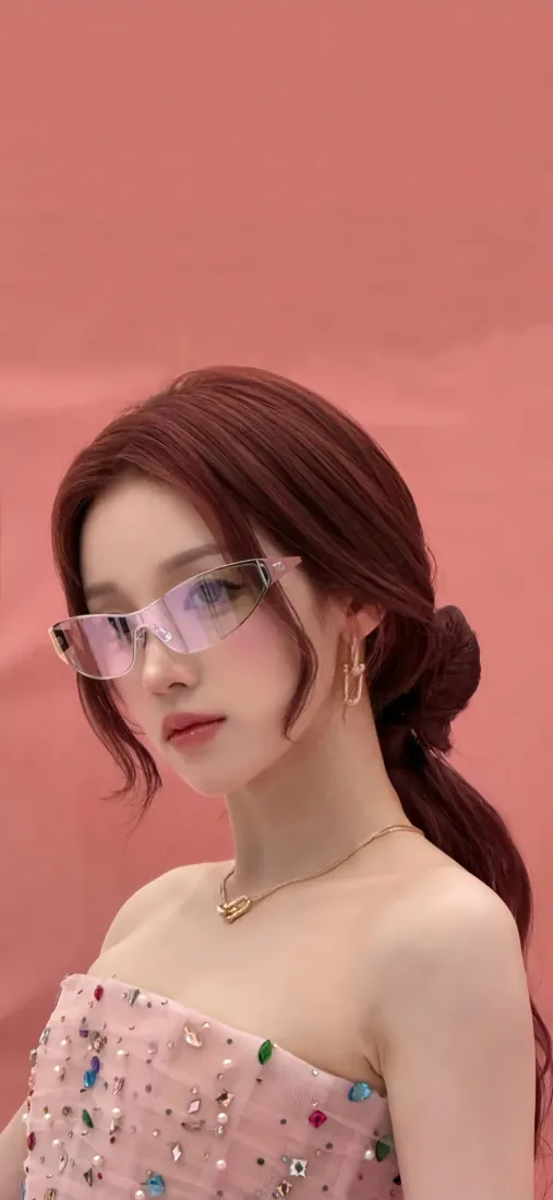 宋雨琦手机壁纸｜粉色简约背景图片 - 气质美女「哲风壁纸」