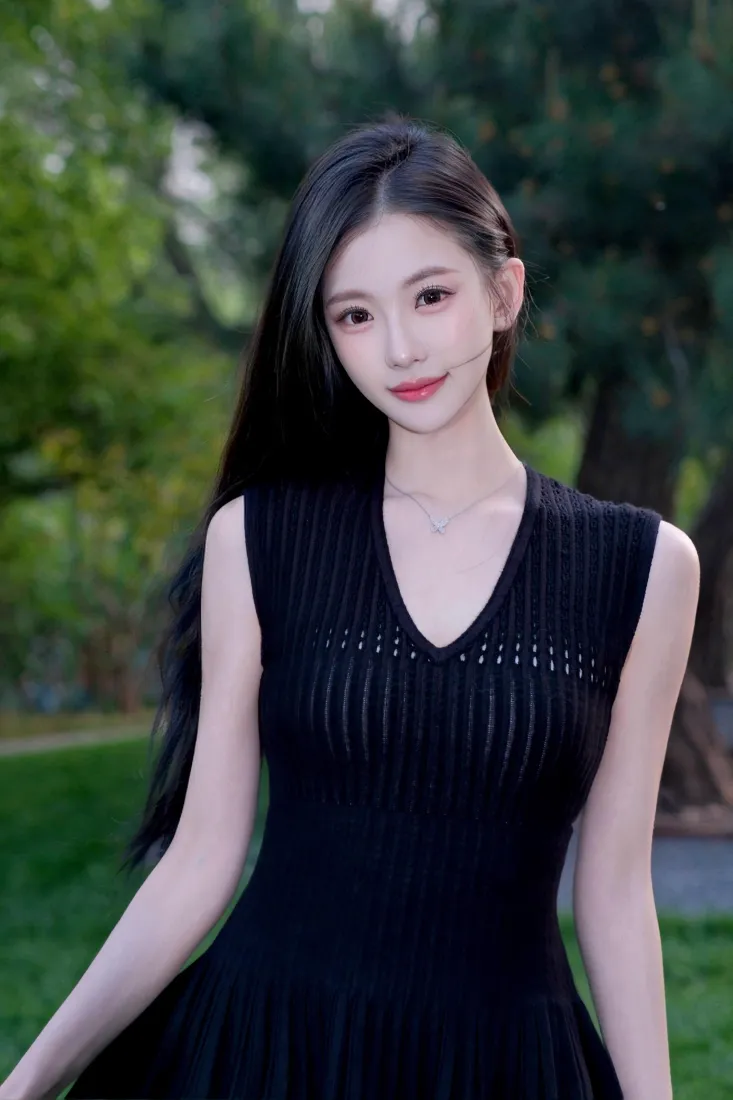 气质美女手机壁纸｜户外背景图片 - 清新氛围感「哲风壁纸」