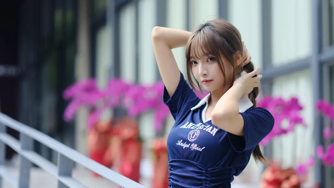 4k清纯少女壁纸｜户外背景图片 - 粉花「哲风壁纸」