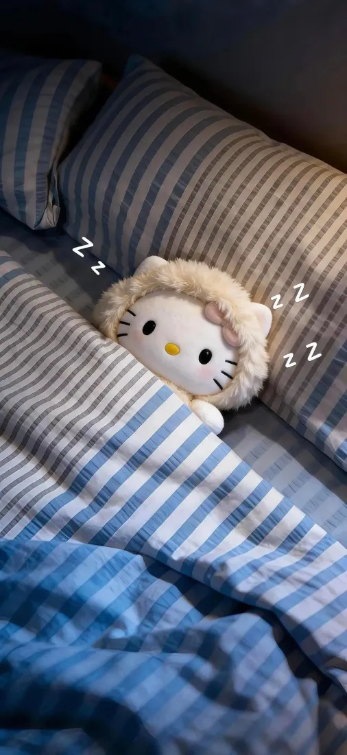 凯蒂猫手机壁纸｜可爱背景图片 - 睡觉毛绒公仔「哲风壁纸」