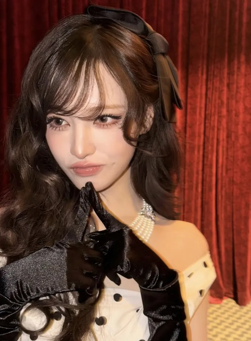 金志恒手机壁纸｜气质人物背景图片 - 甜酷美女「哲风壁纸」