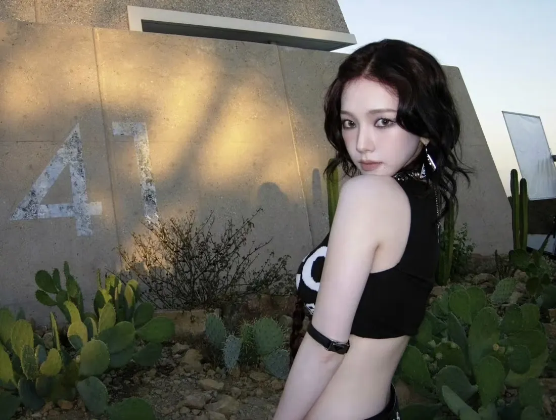 4k柳智敏壁纸｜户外背景图片 - 魅力女团写真「哲风壁纸」