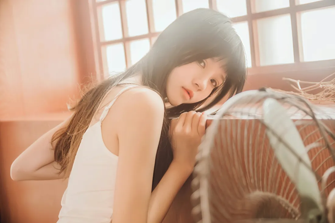 6k桜桃喵壁纸｜清纯背景图片 - 长发少女「哲风壁纸」