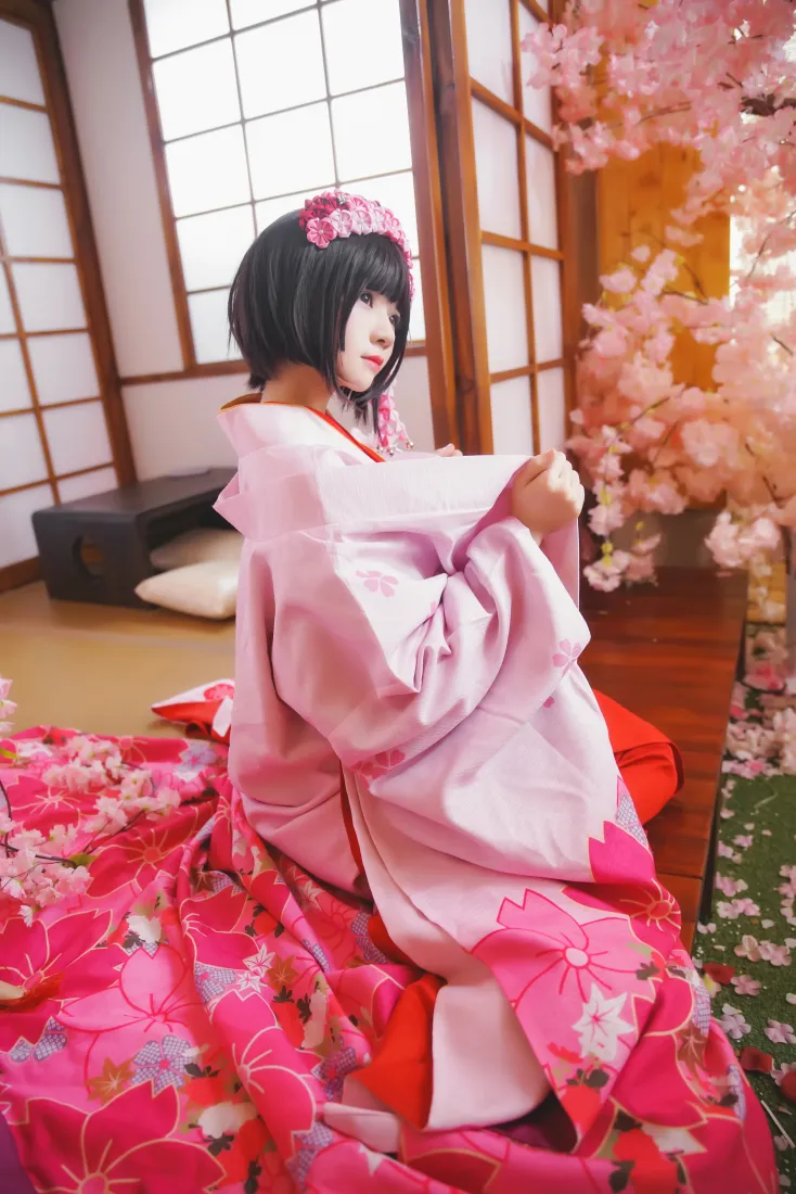 桜桃喵手机壁纸｜加藤惠背景图片 - 粉色和服cosplay「哲风壁纸」