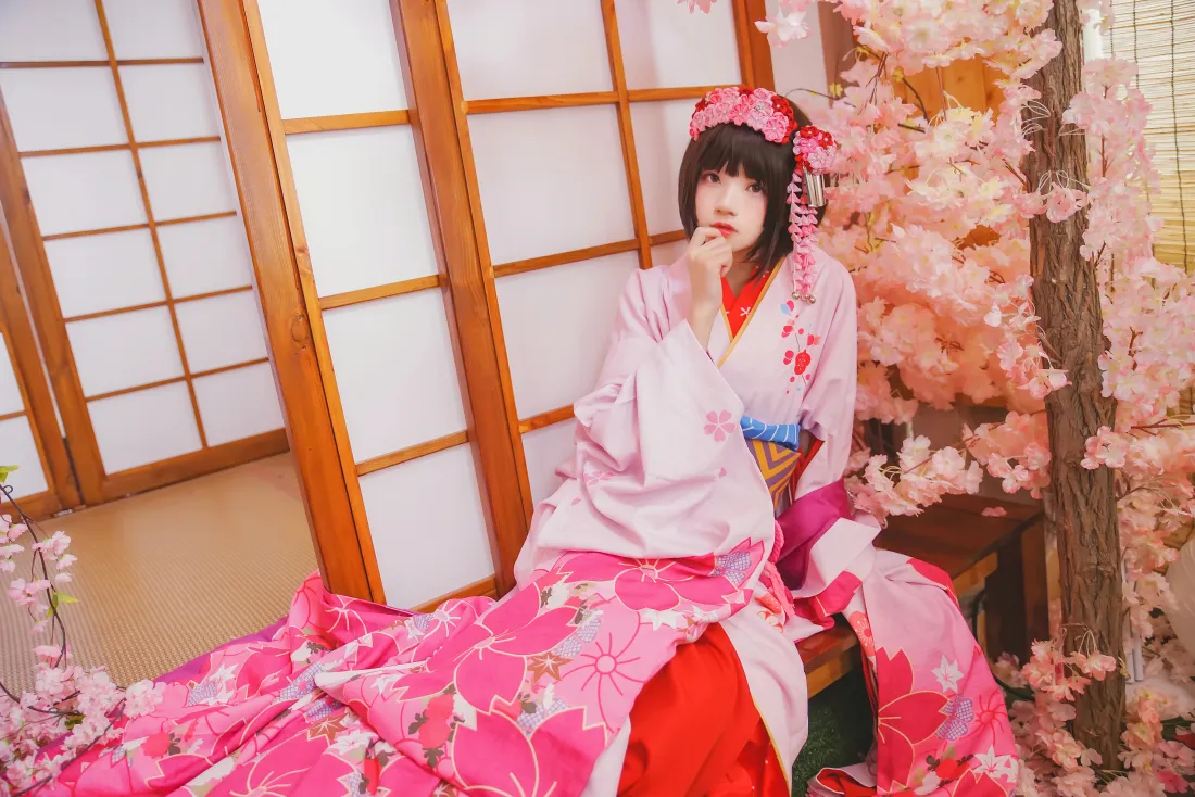 8k桜桃喵壁纸｜加藤惠cos背景图片 - 樱花和服「哲风壁纸」