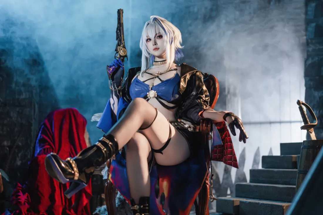 8k申鹤cos壁纸｜原神游戏背景图片 - 白发少女「哲风壁纸」