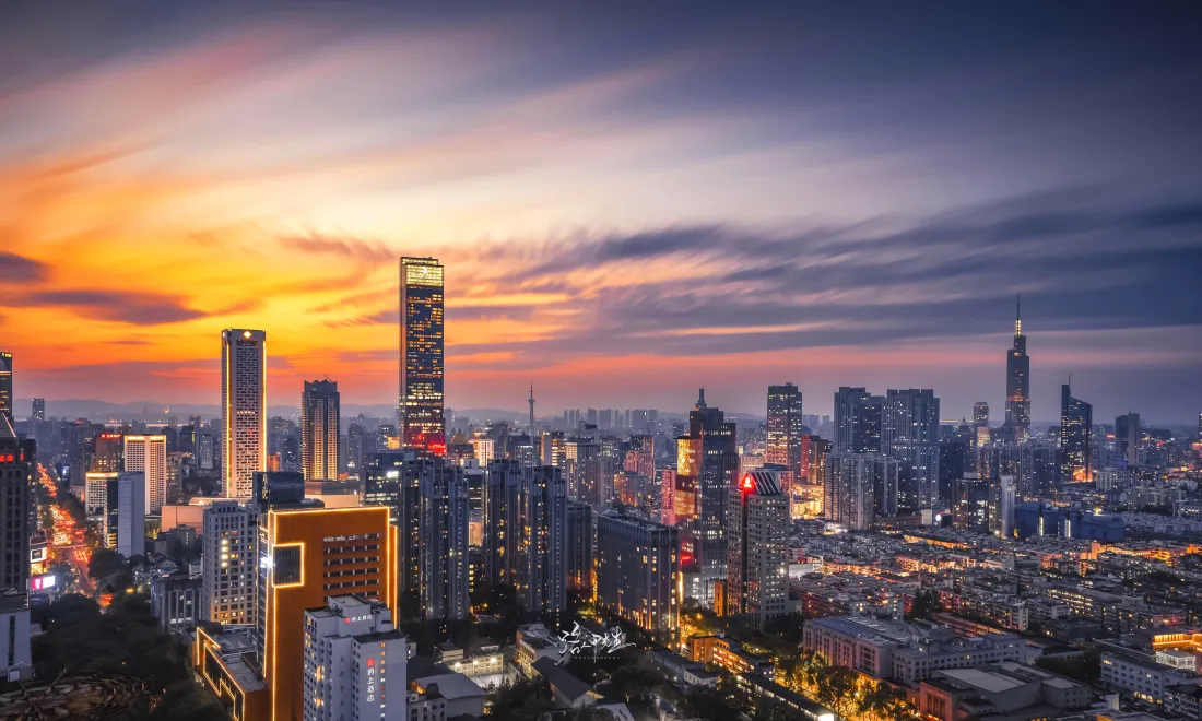 7k都市黄昏壁纸｜城市背景图片 - 晚霞天际线「哲风壁纸」