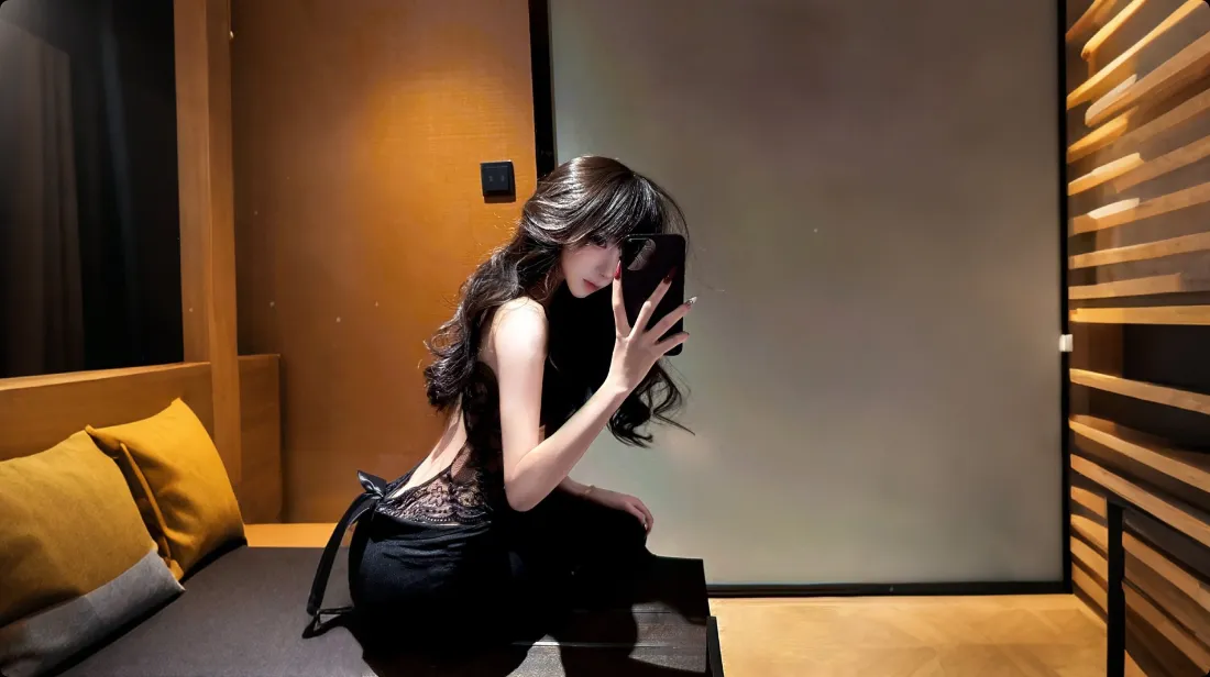 2k性感美女壁纸｜居家背景图片 - 对镜自拍「哲风壁纸」