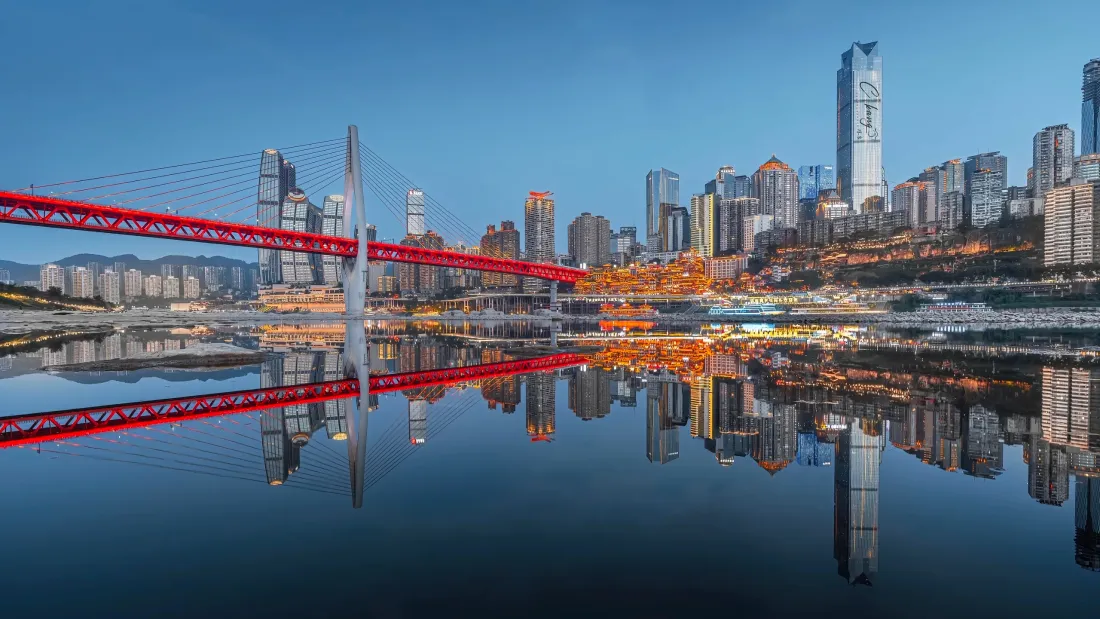 3k重庆壁纸｜城市背景图片 - 嘉陵江倒影「哲风壁纸」