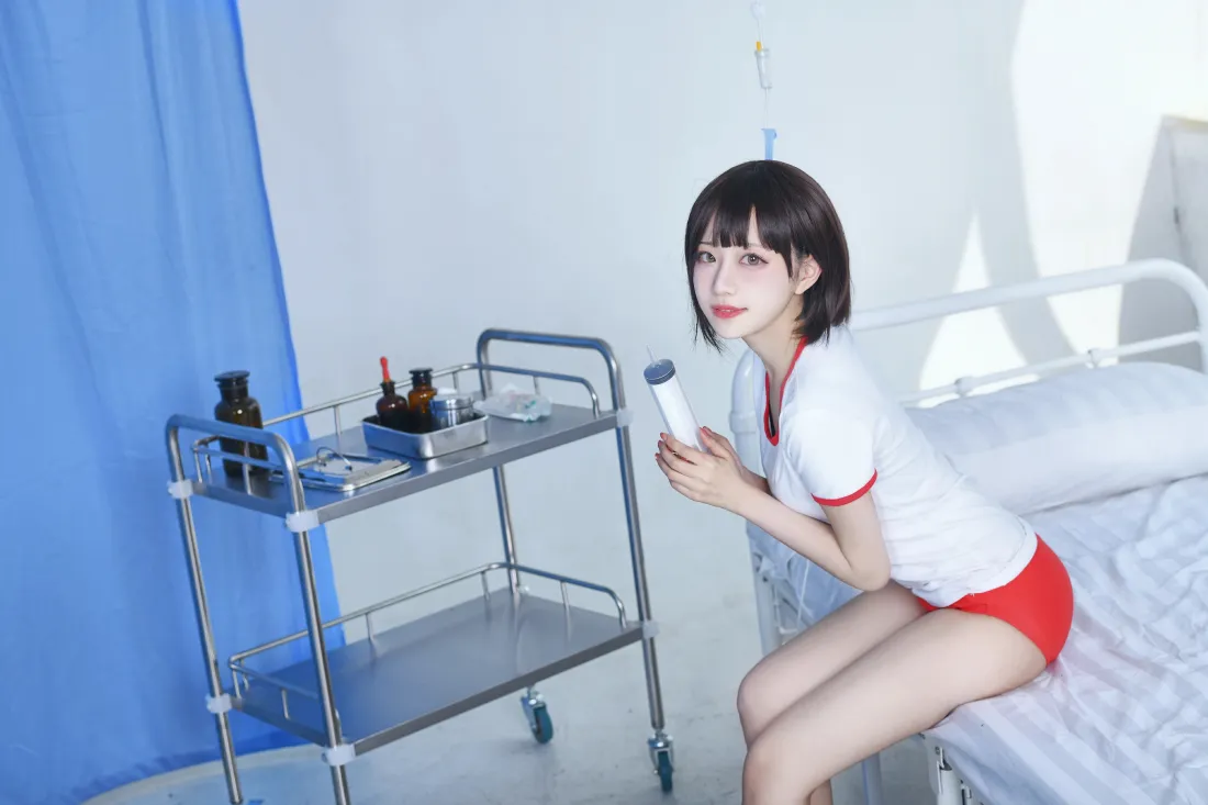 4kShika小鹿鹿壁纸｜cosplay背景图片 - 红白体操服「哲风壁纸」