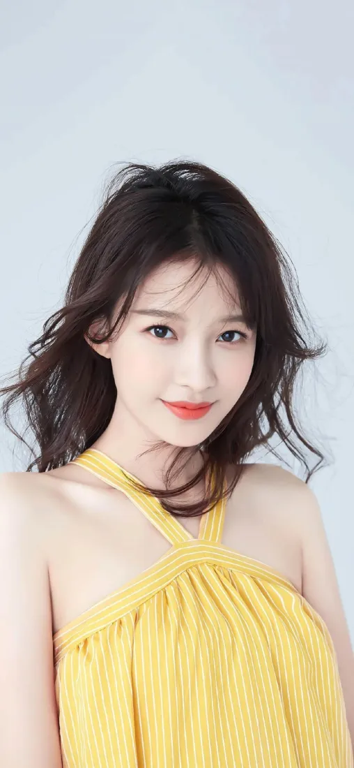 孙怡气质清新美女手机壁纸｜简约干净背景图片 - 高清手机「哲风壁纸」