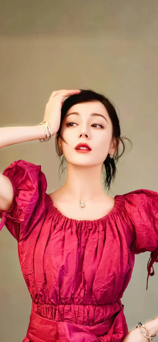 迪丽热巴手机壁纸｜红衣美女背景图片 - 气质写真「哲风壁纸」