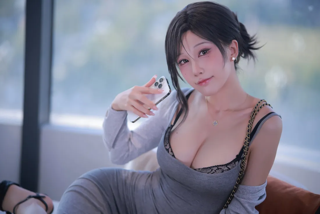 3k御姐壁纸｜对镜自拍背景图片 - 知性美女「哲风壁纸」