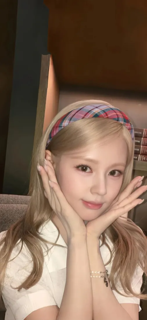 赵美延手机壁纸｜韩国爱豆背景图片 - 甜妹自拍「哲风壁纸」