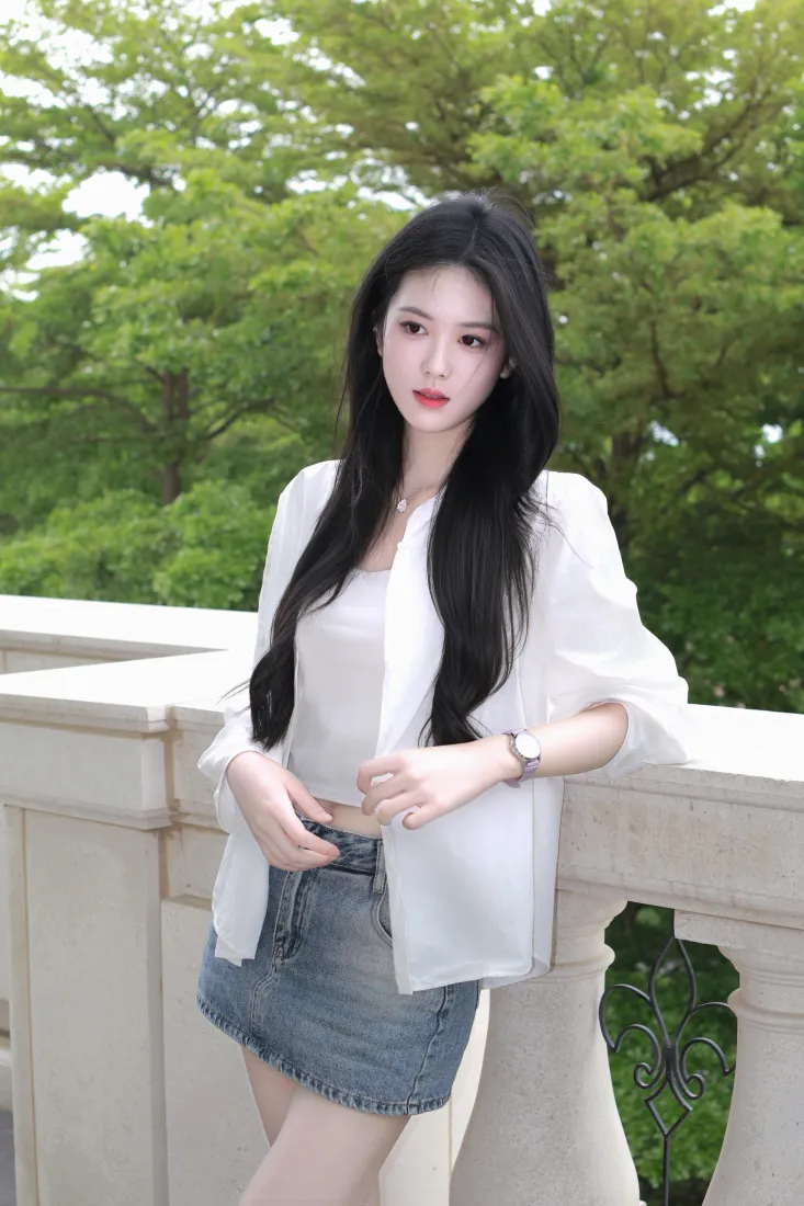 清纯美女手机壁纸｜户外背景图片 - 休闲日常穿搭「哲风壁纸」