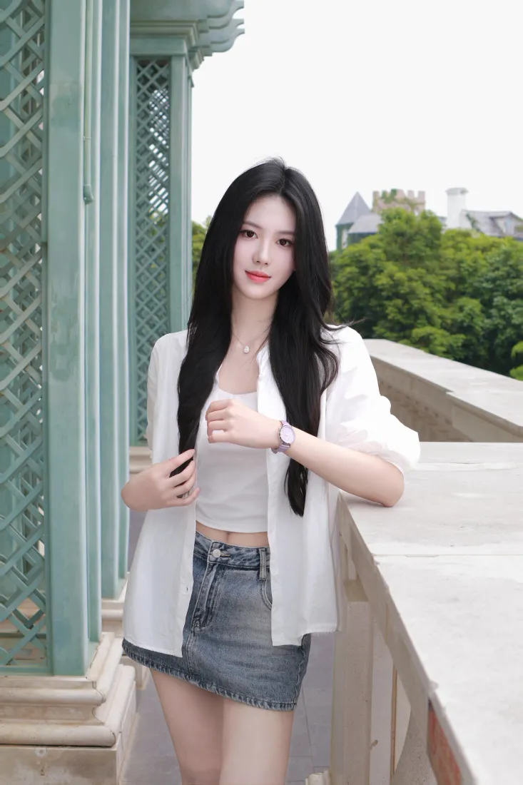 长发美女手机壁纸｜户外背景图片 - 休闲日常「哲风壁纸」