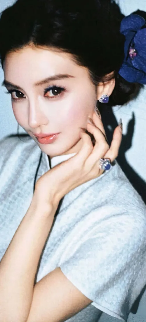杨颖手机壁纸｜气质美女背景图片 - 优雅知性「哲风壁纸」