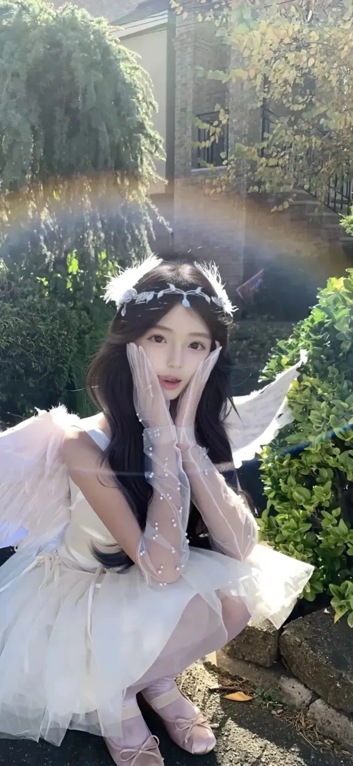 天使美女手机壁纸｜户外绿植背景图片 - 仙气少女「哲风壁纸」