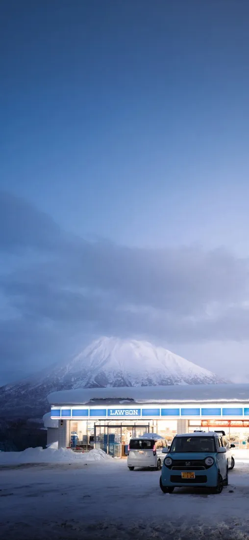 富士山手机壁纸｜雪景加油站背景图片 - 冬日户外风光「哲风壁纸」